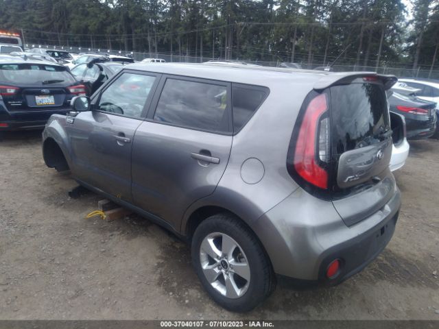 KNDJN2A2XJ7572252 KIA Soul Base