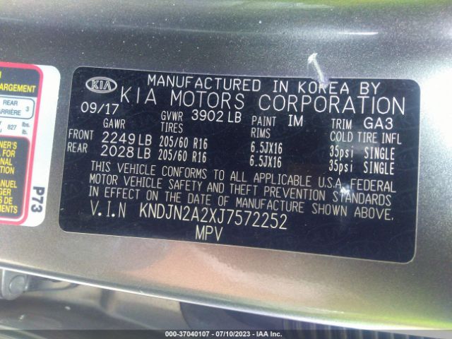KNDJN2A2XJ7572252 KIA Soul Base