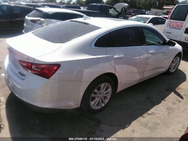 Chevrolet MALIBU LT 2018 1G1ZD5STXJF233391 Image 4