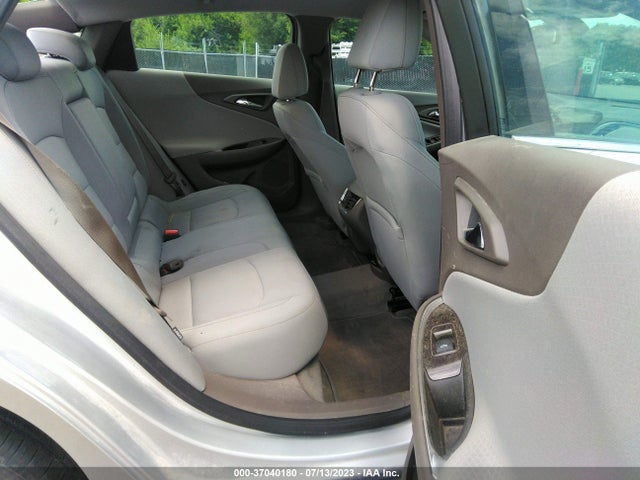 Chevrolet MALIBU LT 2018 1G1ZD5ST6JF118111 Image 8
