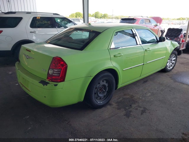 2008 CHRYSLER 300 LX VIN: 2C3KA43R88H193405