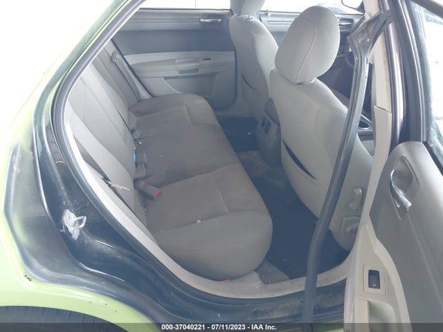 2008 CHRYSLER 300 LX VIN: 2C3KA43R88H193405