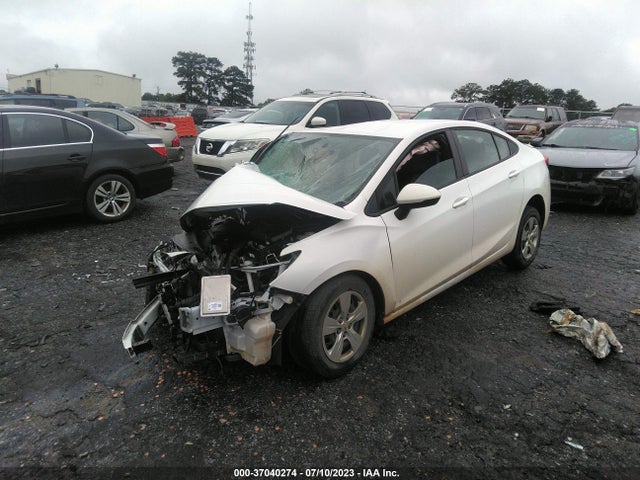 Chevrolet CRUZE LS 2018 1G1BB5SM0J7186835 Image 2