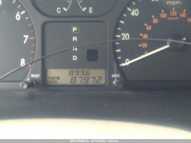 2004 KIA OPTIMA LX/EX VIN: KNAGD128245353843