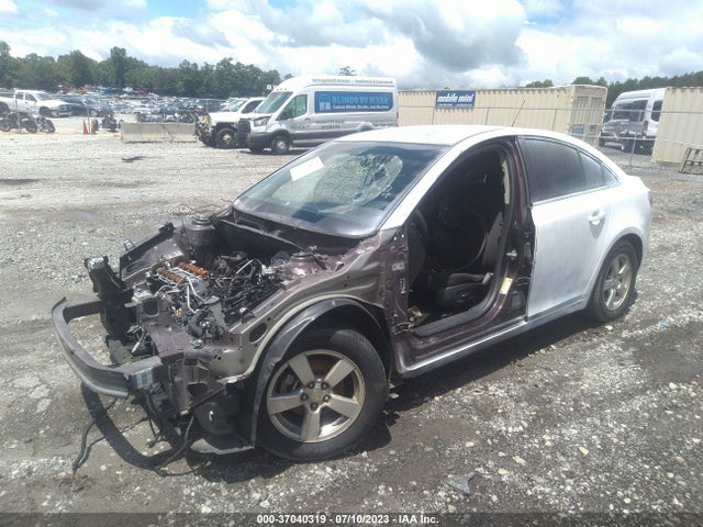 Chevrolet CRUZE LT 2015 1G1PC5SB4F7193179 Image 2