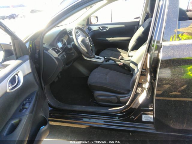 3N1AB7AP8FL695538 Nissan SENTRA SV