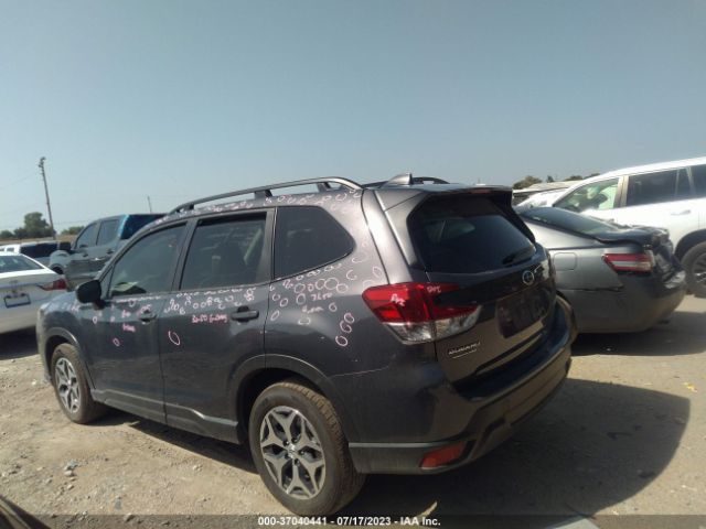 JF2SKAEC2PH413062 Subaru Forester Premium