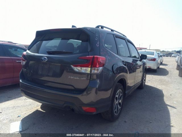 JF2SKAEC2PH413062 Subaru Forester Premium