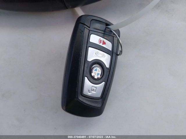 WBA5A5C53FD515189 BMW 5 Series 528i