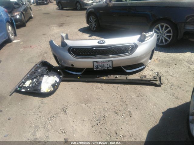 KNDCB3LCXK5295306 KIA NIRO LX