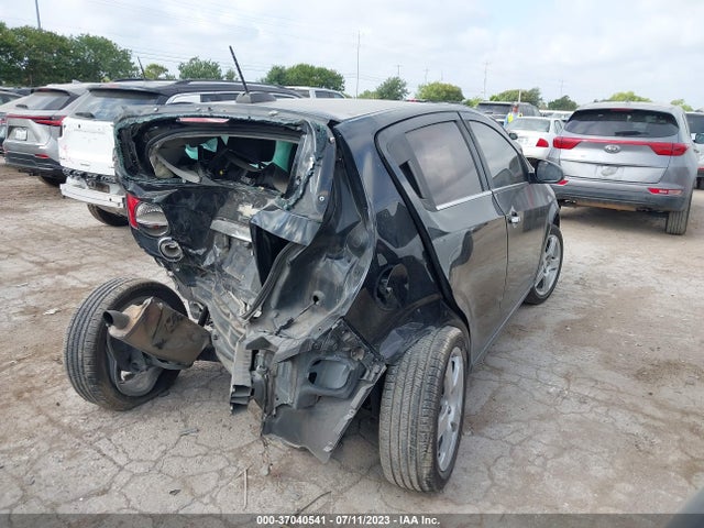 Chevrolet SONIC LTZ 2015 1G1JE6SB3F4102555 Image 4