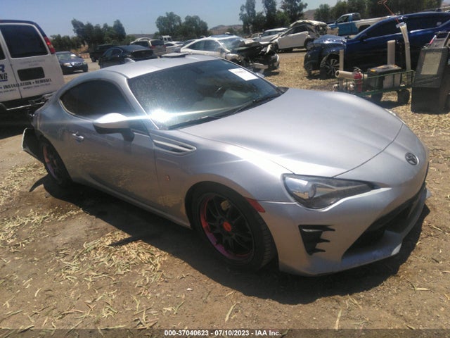 2018 Toyota 86, VIN: JF1ZNAA12J8700181