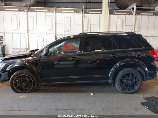 3C4PDDBGXJT323108 Dodge Journey Sxt