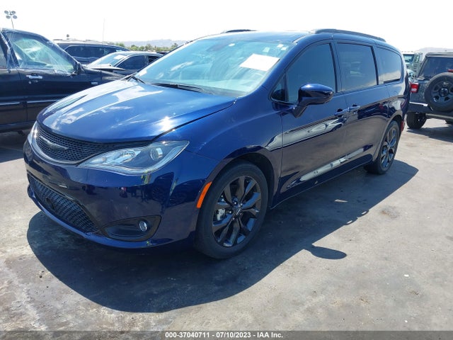 2C4RC1BG5KR686902 Chrysler Pacifica Touring L