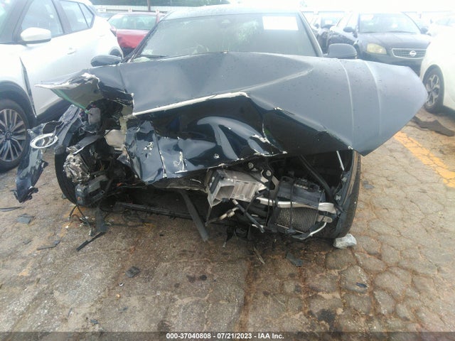 WAU44AFD6HN011568 Audi A8 L