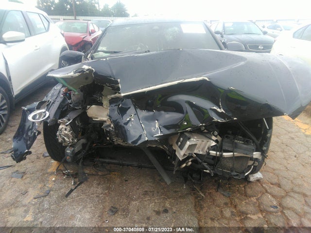WAU44AFD6HN011568 Audi A8 L