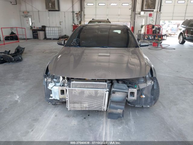 5XXGV4L2XGG031818 KIA Optima Sxl Turbo