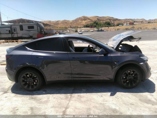 5YJYGDEE4MF183145 Tesla Model Y Long Range