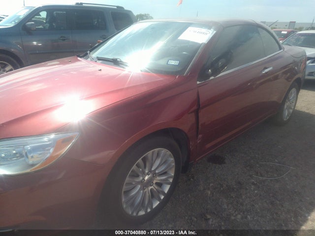 1C3BCBFG7EN135247 Chrysler 200 Limited