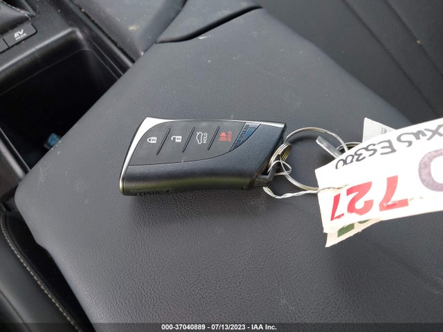 58AGA1C13NU015618 Lexus Es Es 300h F Sport