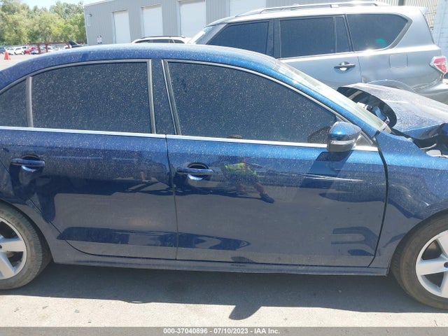 3VWLL7AJ6EM260263 Volkswagen Jetta Sedan Tdi