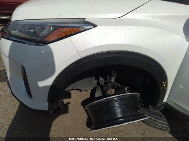 2021 NISSAN KICKS SR VIN: 3N1CP5DV2ML476211