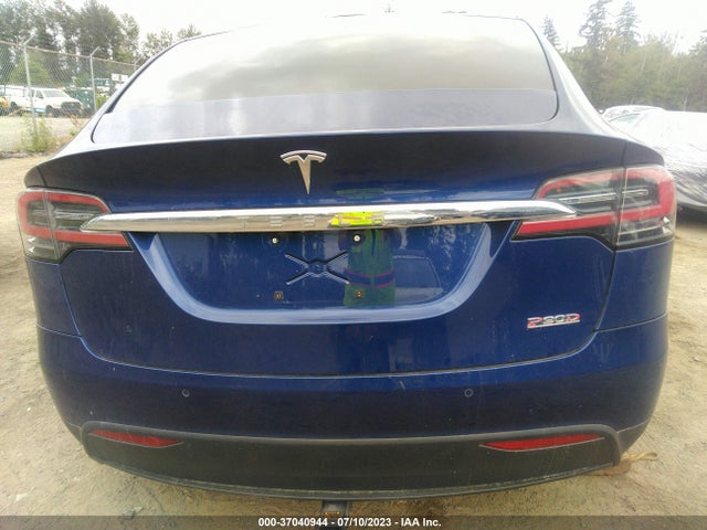 2016 TESLA MODEL X P90D VIN: 5YJXCBE40GF008057