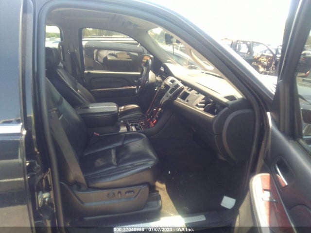 2007 CADILLAC ESCALADE VIN: 1GYFK63857R417798