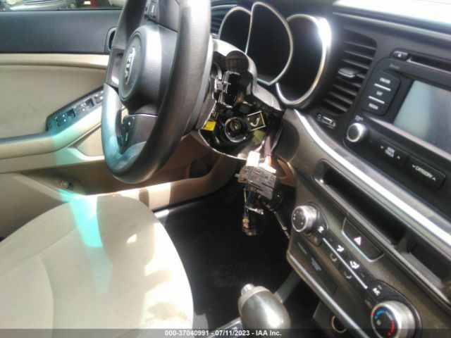 5XXGM4A76FG422917 KIA Optima Lx