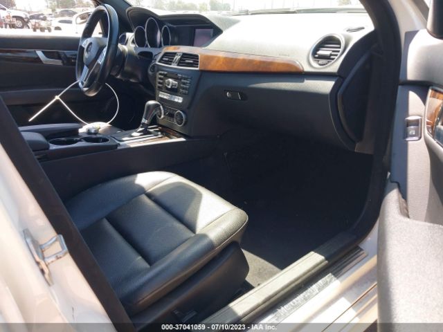 WDDGF4HB4EA957460 Mercedes-Benz C-class C 250