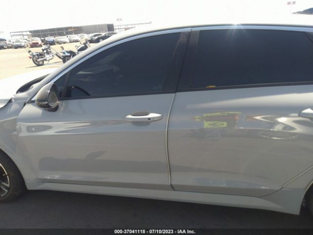 5XXG64J26MG079991 KIA K5 Gt-line