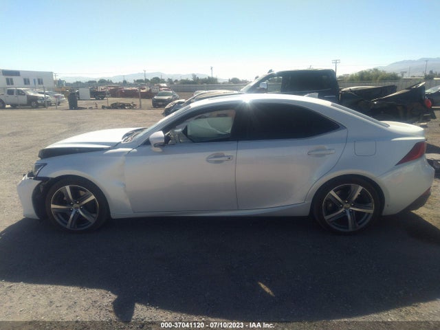 JTHBA1D21J5066261 Lexus Is Is 300