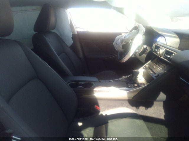 JTHBA1D21J5066261 Lexus Is Is 300