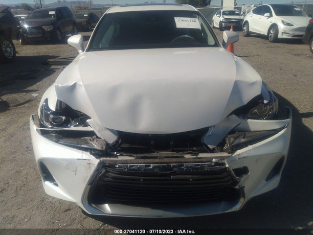 JTHBA1D21J5066261 Lexus Is Is 300