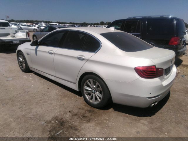 WBA5A5C56FD521651 BMW 5 Series 528i