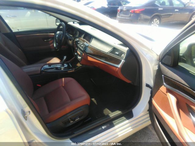 WBA5A5C56FD521651 BMW 5 Series 528i