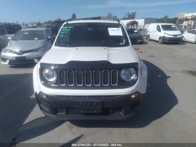 ZACCJBAB0JPJ27264 Jeep Renegade Sport