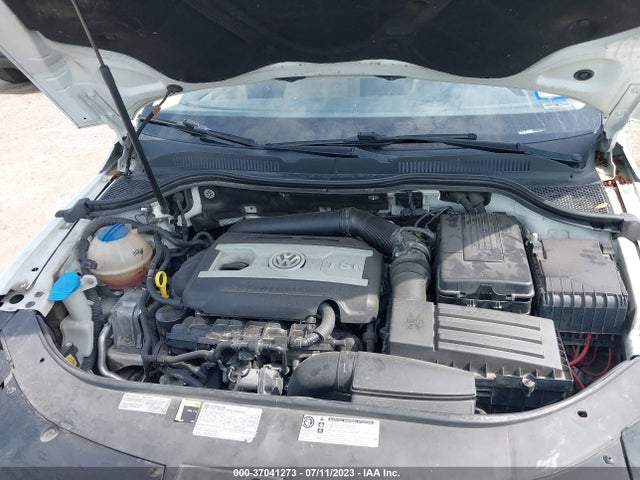 WVWBN7AN6GE502957 Volkswagen Cc R-line