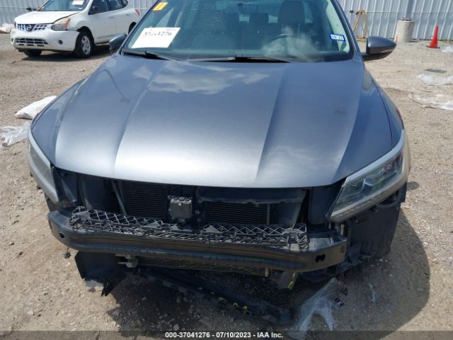 1VWBT7A31GC029191 Volkswagen Passat 1.8t Se