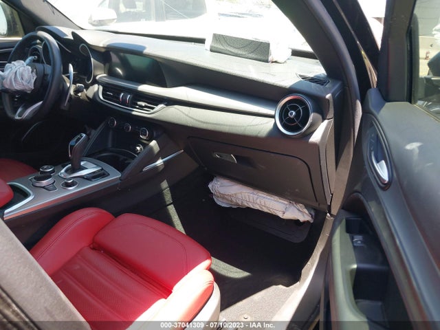 ZASPAKBNXN7D24546 Alfa Romeo Stelvio Veloce