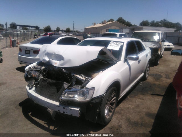 2C3CCAEG2HH564227 Chrysler 300 300c