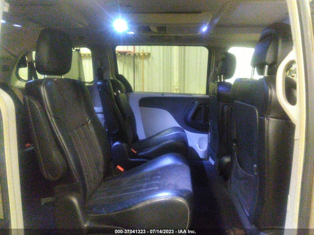 2C4RC1JG1GR186762 Chrysler Town & Country Limited