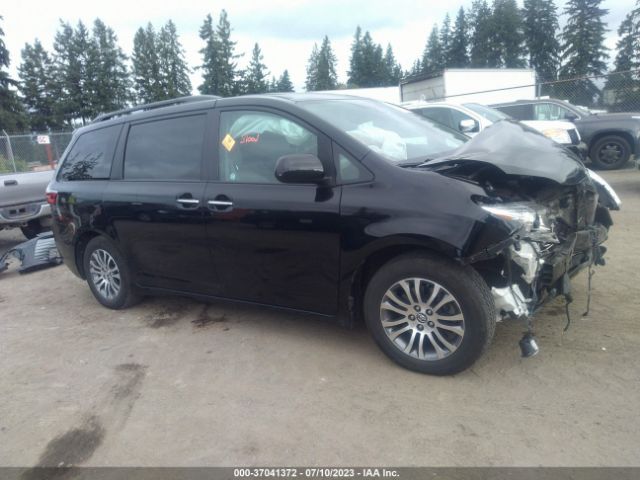 5TDYZ3DC1LS054262 Toyota SIENNA XLE