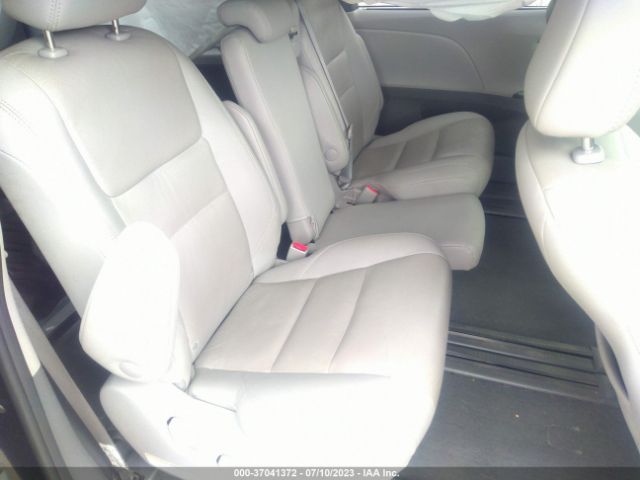 5TDYZ3DC1LS054262 Toyota SIENNA XLE