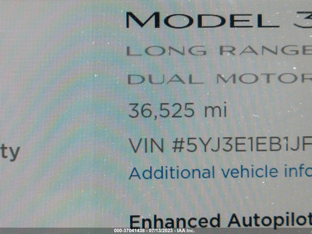 Tesla Model 3 Long Range 2018 5YJ3E1EB1JF105387 Image 15