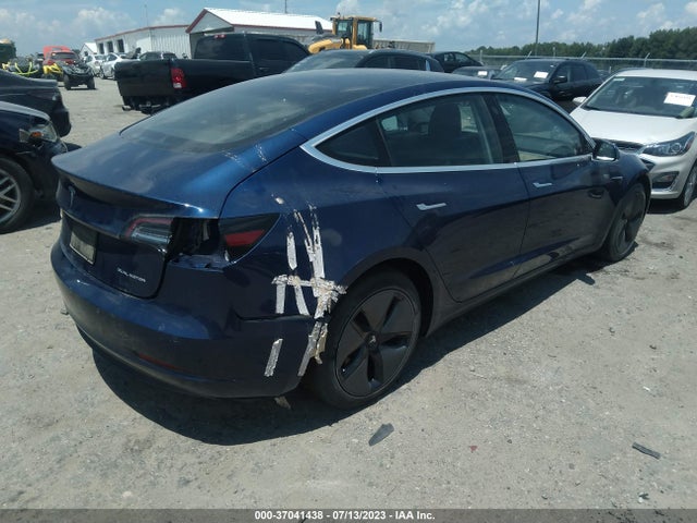 Tesla Model 3 Long Range 2018 5YJ3E1EB1JF105387 Image 4