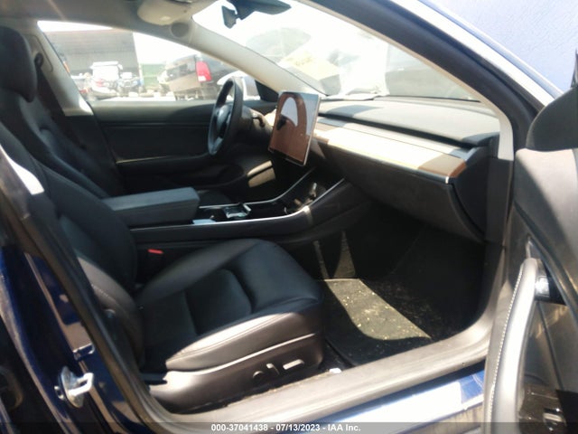 Tesla Model 3 Long Range 2018 5YJ3E1EB1JF105387 Image 5