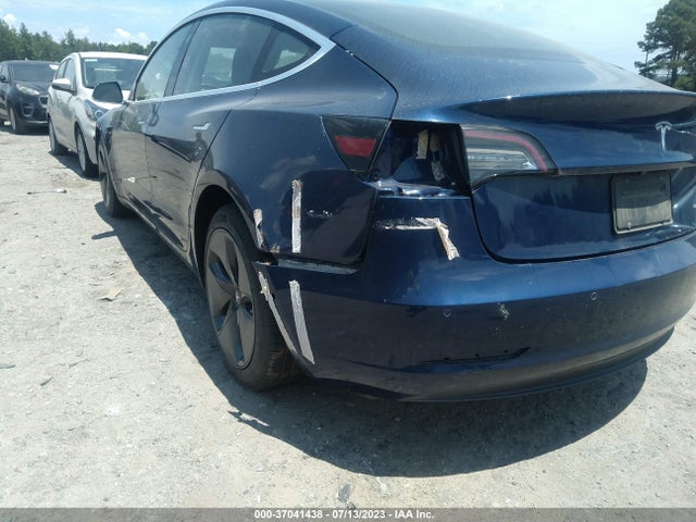 Tesla Model 3 Long Range 2018 5YJ3E1EB1JF105387 Image 6