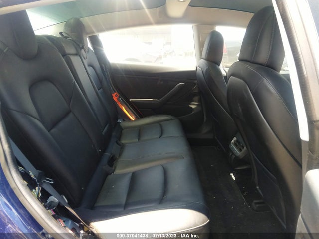 Tesla Model 3 Long Range 2018 5YJ3E1EB1JF105387 Image 8