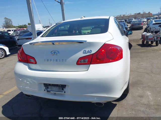 JN1CV6AP2FM502204 Infiniti Q40
